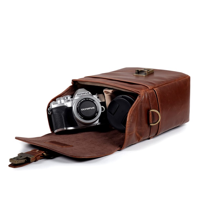 MegaGear MG1523 Leather Camera Messenger Bag for Mirrorless, Instant and