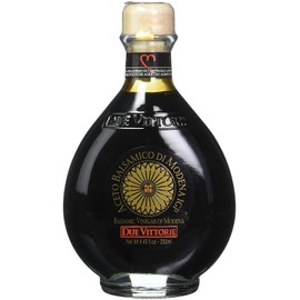 Due Vittorie Oro Gold Balsamic Vinegar of Modena. Highest score from The Consortium of Modena Without Cork Pourer - 8.45fl oz / 250ml