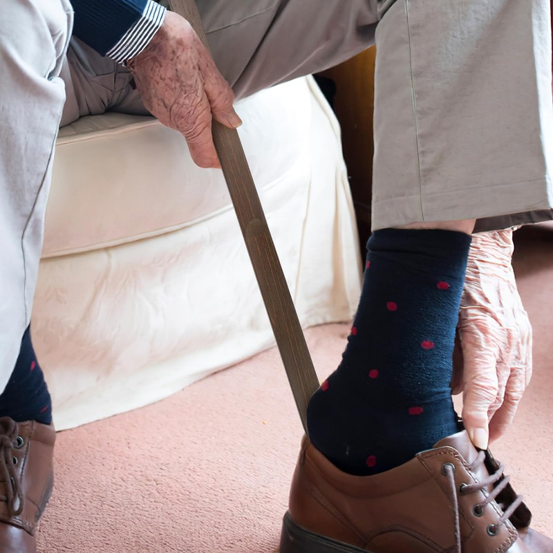 CALLARON Long Wooden Shoehorn - 21.6inch Magnetic Shoe Lifter, Engonomic