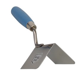 External Corner Trowel 80 x 60 x 60 mm Wooden Handle
