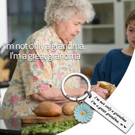 Grandma Gifts for Women Christmas Birthday Gifts for Nana Keychain from Grandchildren I'm a Great Grandma Keychain Gifts for Gigi Grandmother Thank You Gifts for Granny Grandmom Keychains