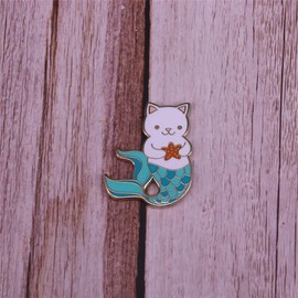 Cat Mermaid Brooch Animal holding Star Starfish Brooch Enamel Lapel Pin Badge Bag Cartoon Jewelry Accessories Christmas Gift For Children Friends Women DIY Crafts
