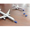 1:400 Model Airport Accessories - 4 Piece "Wide-Body" Pushback TUG
