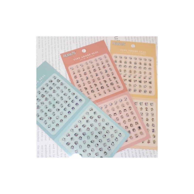 Peanuts 217196 Tiny Adour Seal Snoopy & Friends