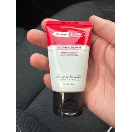 See details Park Chan-ho Cream PowerfulX Recovery Cream Plus, 2 units (30ml) Thermal fever sports powerful recovery cream / 박찬호크림 파워풀엑스 리커버리크림 플러스, 2개 (30ml) 온열 발열 스포츠 파워풀 회복 크림