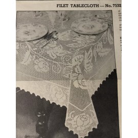 THE SPOOL COTTON COMPANY 7532 Vintage FILET TABLECLOTH  LEAFLET PATTERN to CROCHET  (Repro)
