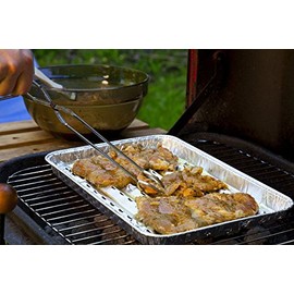 Kingfisher 10 BBQ DISPOSABLE ALUMINIUM FOIL TRAYS 35cm x 23cm. ROASTING FOOD BARBECUE PARTY