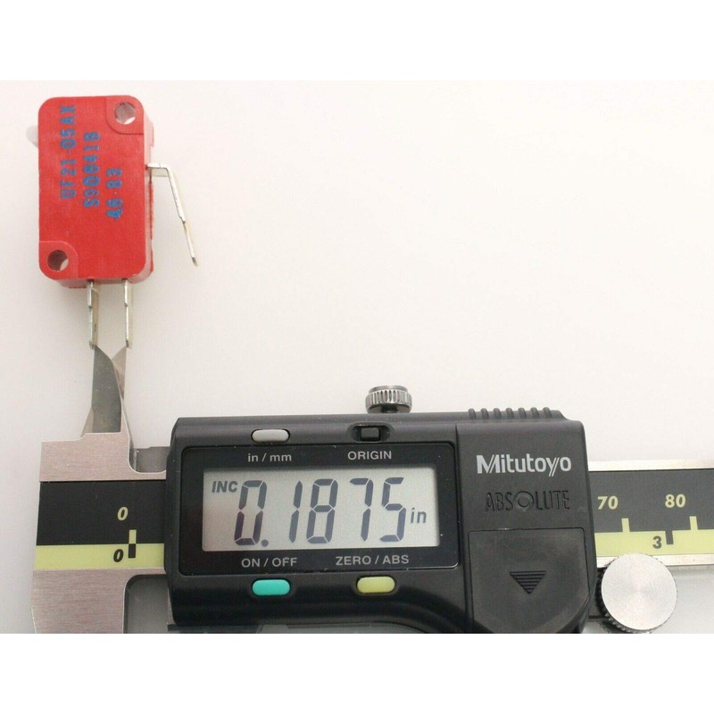 Cherry UF21.05AX SPDT 125VAC Micro Switch New Quantity-5