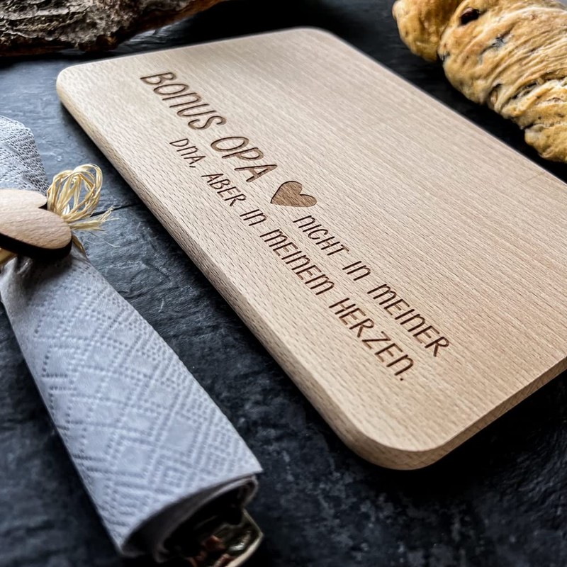 Spruchreif Breakfast Board with Engraving "Bonus Papa" | Bread Board