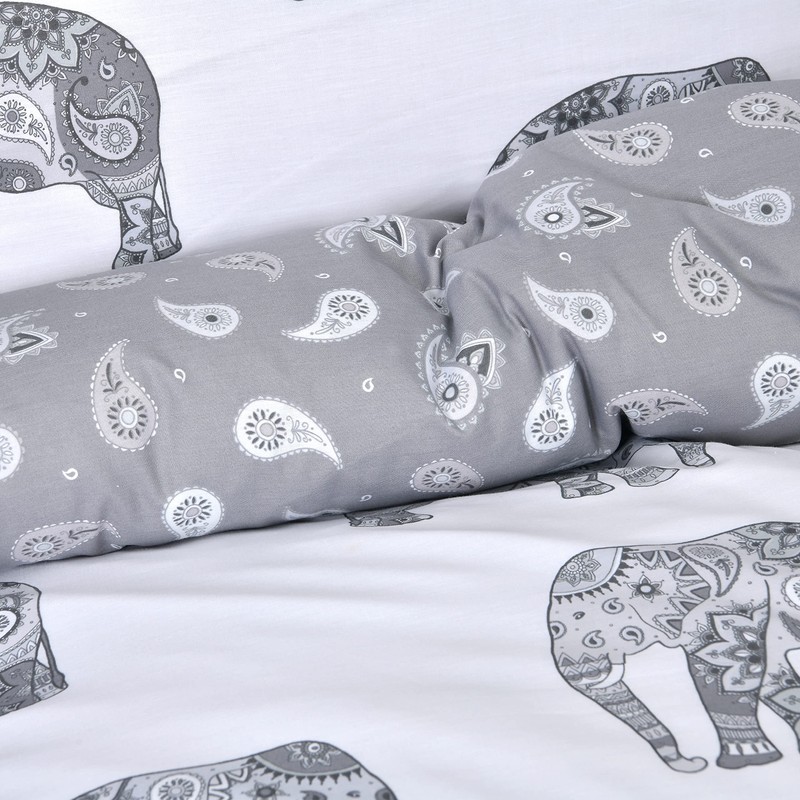 Sleepdown Reversible Bedding Set, Soft, Easy-Care Duvet Cover with Matching