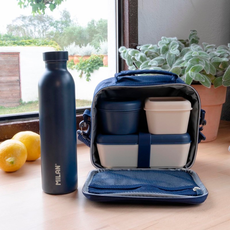 MILAN 0.25 Litre Round Hermetic Food Container with Blue Lid