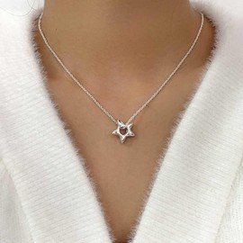 Cimenexe Bohemian Star Choker Necklace Silver Hollow Star Pendant Necklace Small Star Chain Necklace Minimalist Metal Star Collar Necklace Jewelry for Women and Girls Gifts