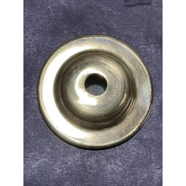 2.18 INCHES STAMPED SOLID BRASS BOBECHE WITH 1/8 IPS SLIP CENTER HOLE.