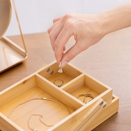 Navaris Bamboo Storage Extendable - 2 Tier Storage Box - Organiser per Box 3 Compartments - Wooden Box Stand for Small Items - Bathroom Desk Kitchen