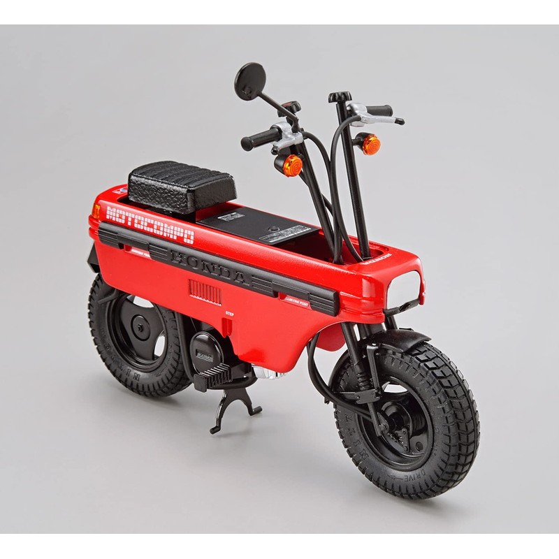 Aoshima Bunka Kyozai 1/12 The Bike Series No. 67 Honda