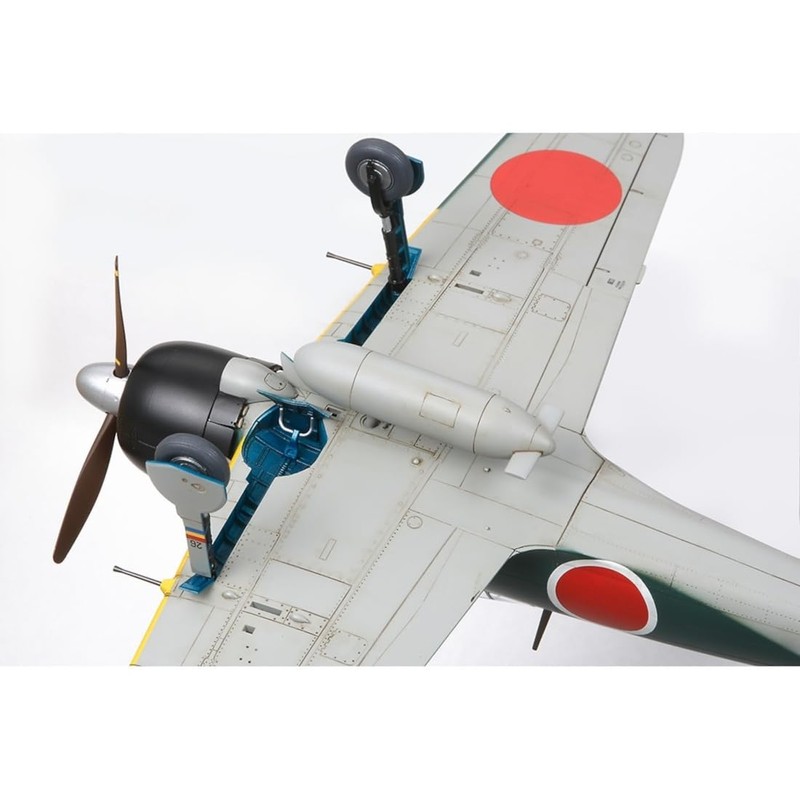 Tamiya 61103 Model Aeroplane A6M5/5A Zero Model 52 (1:48 Scale)