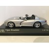 MINICHAMPS 430144034 - Dodge Viper Cabriolet, Maßstab: 1:43, Silber