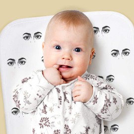 Azeeda 'Human Eyes' Baby Burp/Wash Cloth (BC00036129)