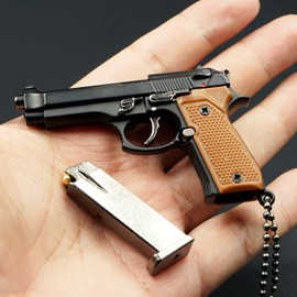 Gunyoo 92F Mini Gun Model KeyChains Keyring Pendant Ornament Gift for Men Collection Gifts