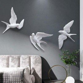 Yardwe Hanging Swallows Sparrow Birds Wall Art Ornament Birds Resin Decoration 3D European Retro Artificial Animal Sculptures for Living Room Dining Room 3 Pieces
