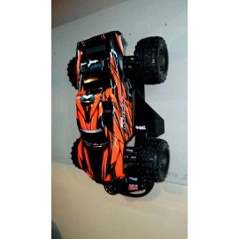 Traxxas Mini Maxx Display, Wall mount with Controller holder