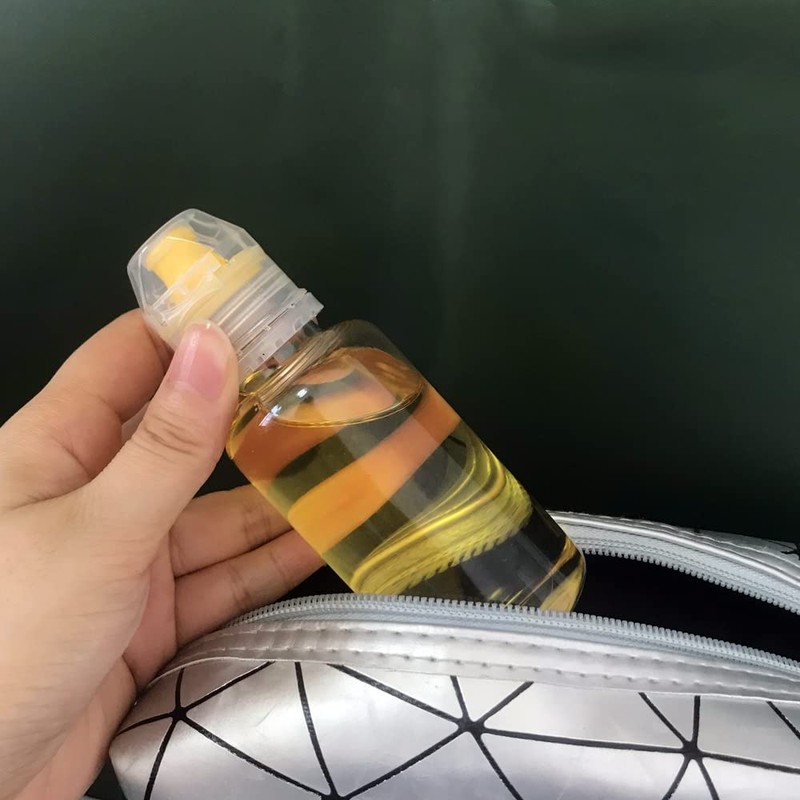 4pcs Mini Honey Squeeze Bottle Refillable Condiment Container Dispenser with