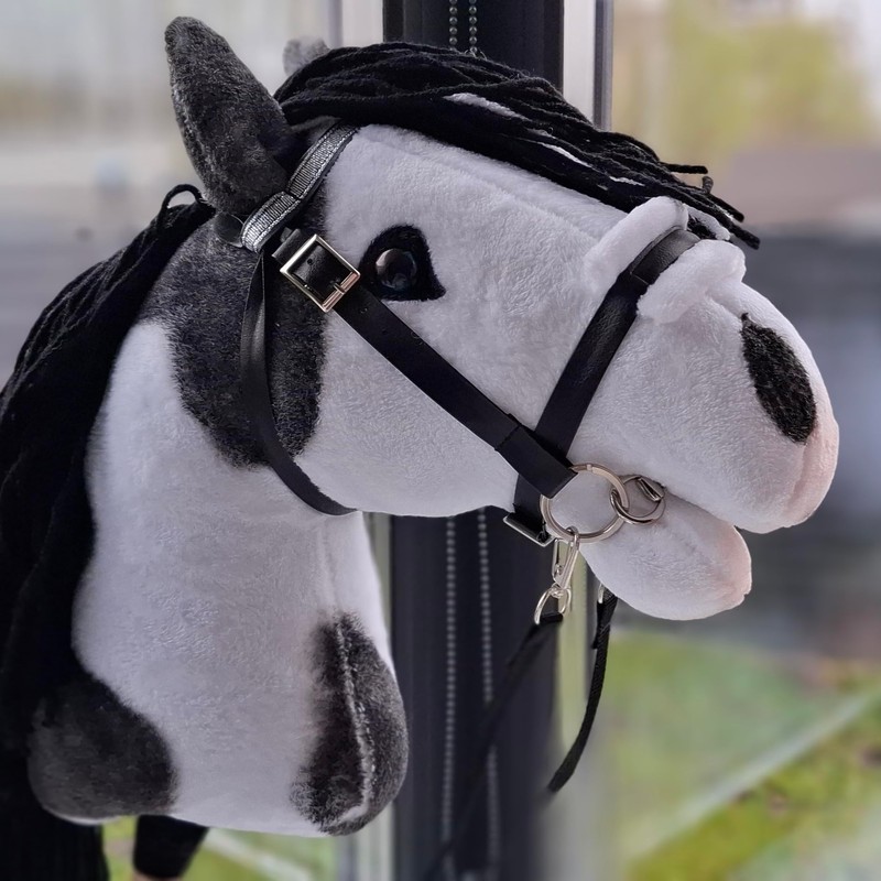 Hobby Horse Pinto A3 | Realistic Toy Horse on a