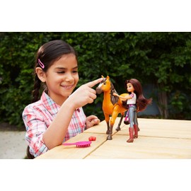 Mattel Spirit Untamed Lucky Doll & Spirit Horse Figure, Ride Together Playset & 2 Accessories, Doll "Jumps" & "Rides" on Walking Horse