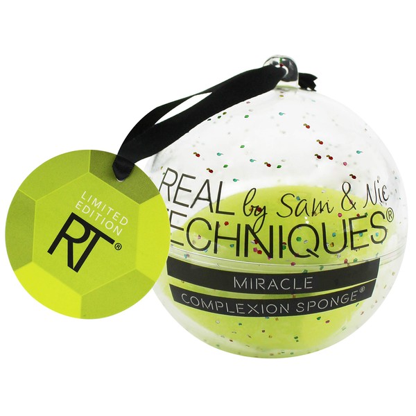 Real Techniques Miracle Complexion Sponge Cosmetics Sponge for Blending