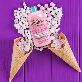 Treaclemoon Marsh Mallow Hearts Bath and Shower Gel 500 ml / UK Version