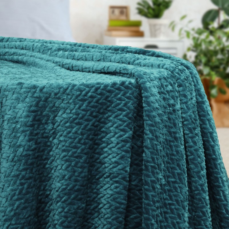 PiccoCasa Flannel Fleece Twin Size Blanket,Soft Microfiber Couch Sofa Throw,Jacquard