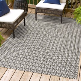 JONATHAN Y SMB206B-4 Chevron Modern Concentric Squares Braided Indoor Outdoor Area-Rug, Farmhouse, Traditional Easy-Clean,Bedroom,Kitchen,Backyard,Patio,Non Shedding, Black/Light Gray, 4 X 6