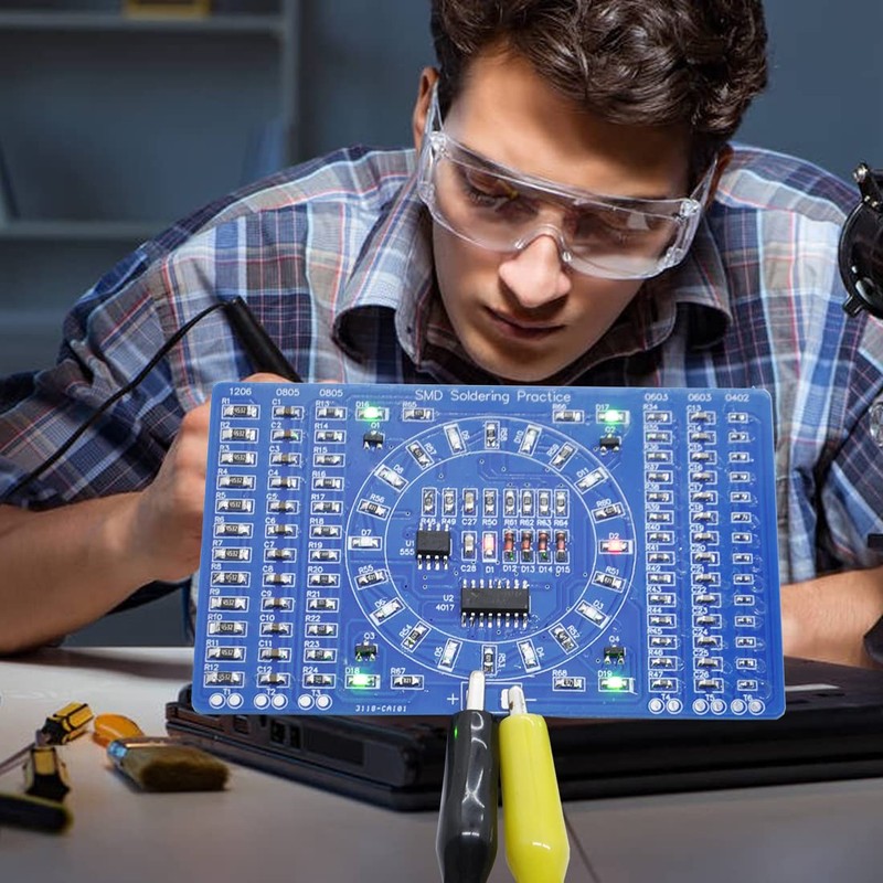 Gikfun DIY SMD SMT Components Welding Practice Board Red led