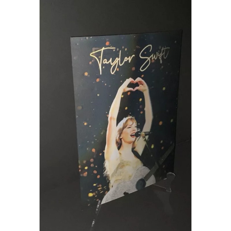 Taylor Swift Image Changing 3D Holographic Lenticular Poster