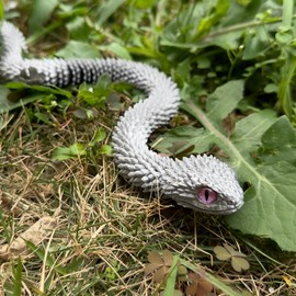 3D Printed Snake Toys,Articulated Flexible 3D Printed Viper Fidget Toy,Realistic Slithering Design, Collectible Articulated Model (Silver, 18 in)