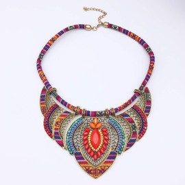 HENGYID Bohemian Necklace Earring Sets for Women – Chunky Enamel Multicolor Round Pendants Vintage Rhinestone Ethnic Necklace (Color L)