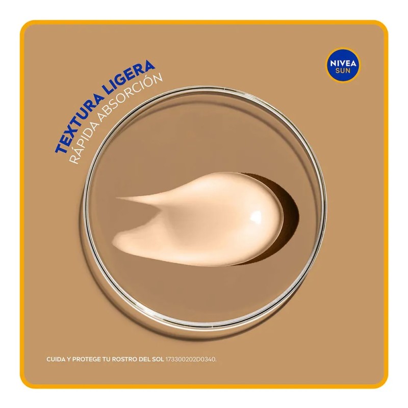 Protector Solar Facial NIVEA SUN Control Brillo Tono Claro, Cobertura
