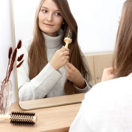 Navaris Round Brush Hair Brush with Boar Bristles – Set of 2 Round Brushes with Natural Bristles – Wooden Brushes – Antistatic