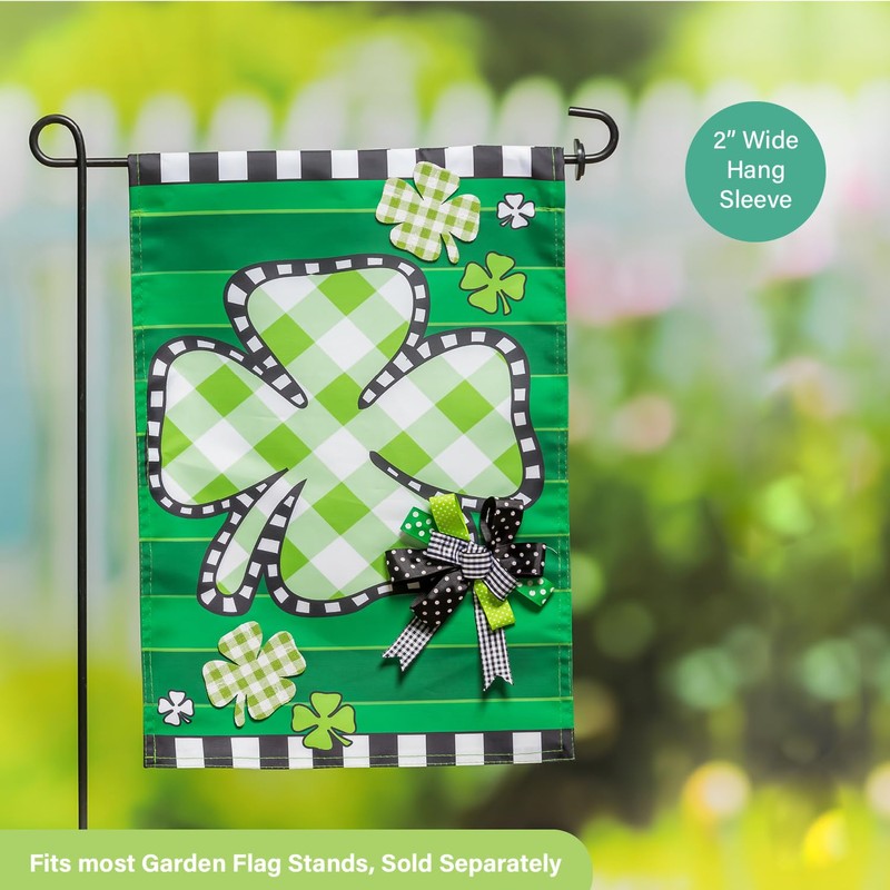 Evergreen Check Clover Garden Applique Flag