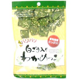 Izumiya Seika Wakamekko with White Sesame 0.5 oz (14 g) x 12 Bags