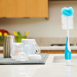 Munchkin Bottle Brush, 2-in-1 Sponge Brush & Baby Bottle Brush for Cleaning Bottles, Soft & Reusable with Integrated Teat Brush, Dishwasher Safe, Set of 2 - Blue