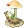 Daikai Copo 73741 Tono-kun Relaxing Under Mushroom Umbrella, 2.4 x 2.5 x 3.1 inches (6.2 x 6.3 x 7.8 cm), Green