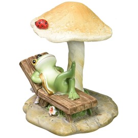 Daikai Copo 73741 Tono-kun Relaxing Under Mushroom Umbrella, 2.4 x 2.5 x 3.1 inches (6.2 x 6.3 x 7.8 cm), Green