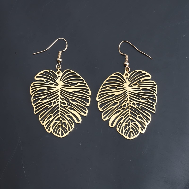 CENWA Monstera Gold Leaf Dangle Earrings (Leaf - Earrings CA)