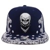 Trendy Apparel Shop - Bandana bordada con estampado de cachemira,
