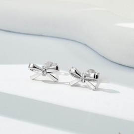 PHNIBIRD Bow earrings stud earrings for women 925 Sterling Silver Cubic Zirconia Small Bowknot Studs Jewelry Gift for Valentine's Day Holiday Wedding (Silver)