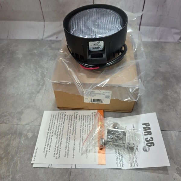 Signal Soundoff Signal EWLA0500DBDF0W 500 Lumen Par 36 LED Work