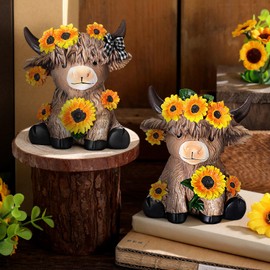 Wesiti 2 Pcs Highland Cow Figurines Spring Sunflower Highland Cow Gnomes Scottish Resin Statue Calf Lovers Gifts for Summer Home Garden Kitchen Office Tiered Tray Table Decor(Sunflower)