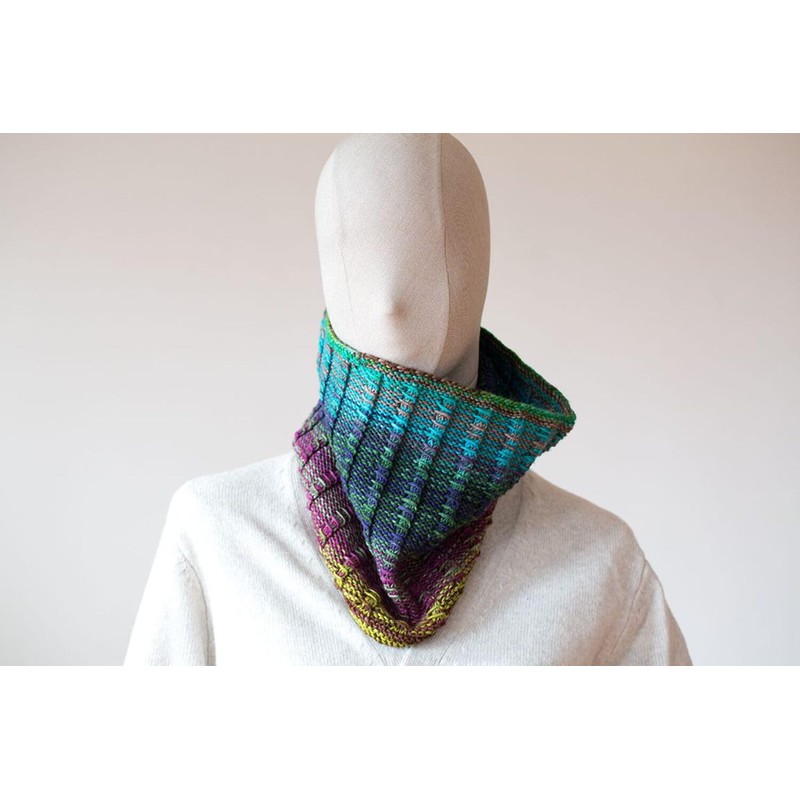 Urth Yarns Uneek DK 6005 - Sunset