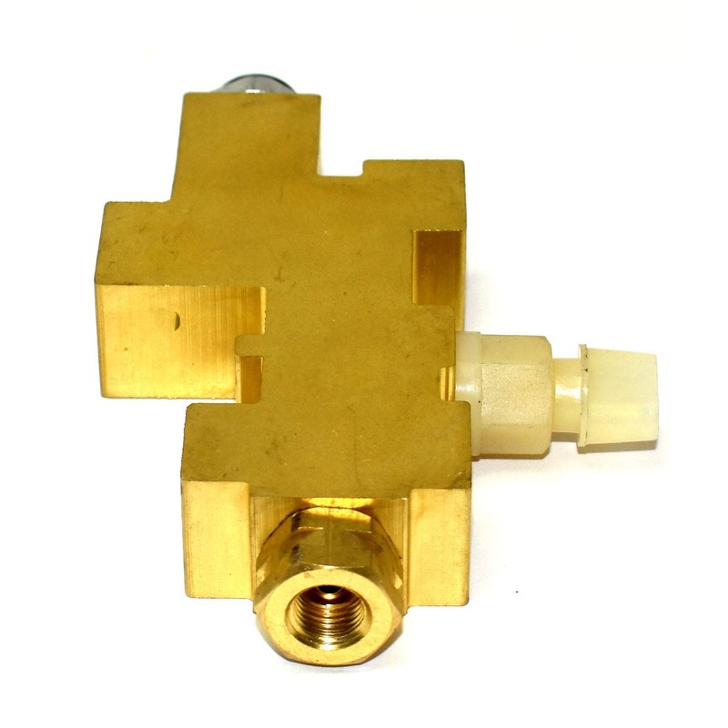 A-Team Performance Adjustable Brake Proportioning Valve - 1/2" & 7/16"